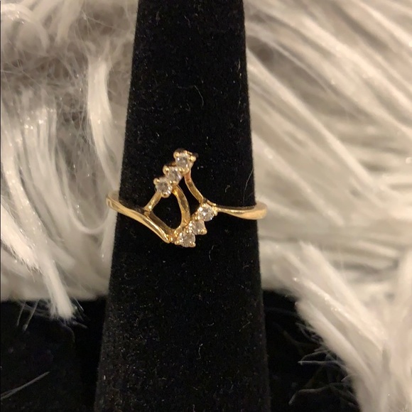 14KP Diamond and Gold Engagement Ring Set - Picture 7 of 8